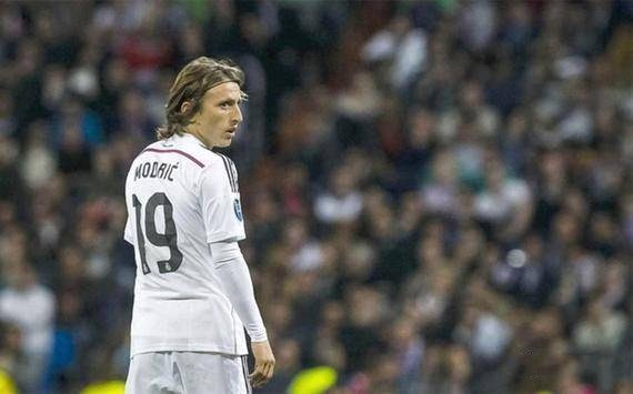 为什么“运气”在百家乐中被神化了？解析其实质是概率的波动。（揭开百家乐“运气”神话：背后不过是概率的波动）